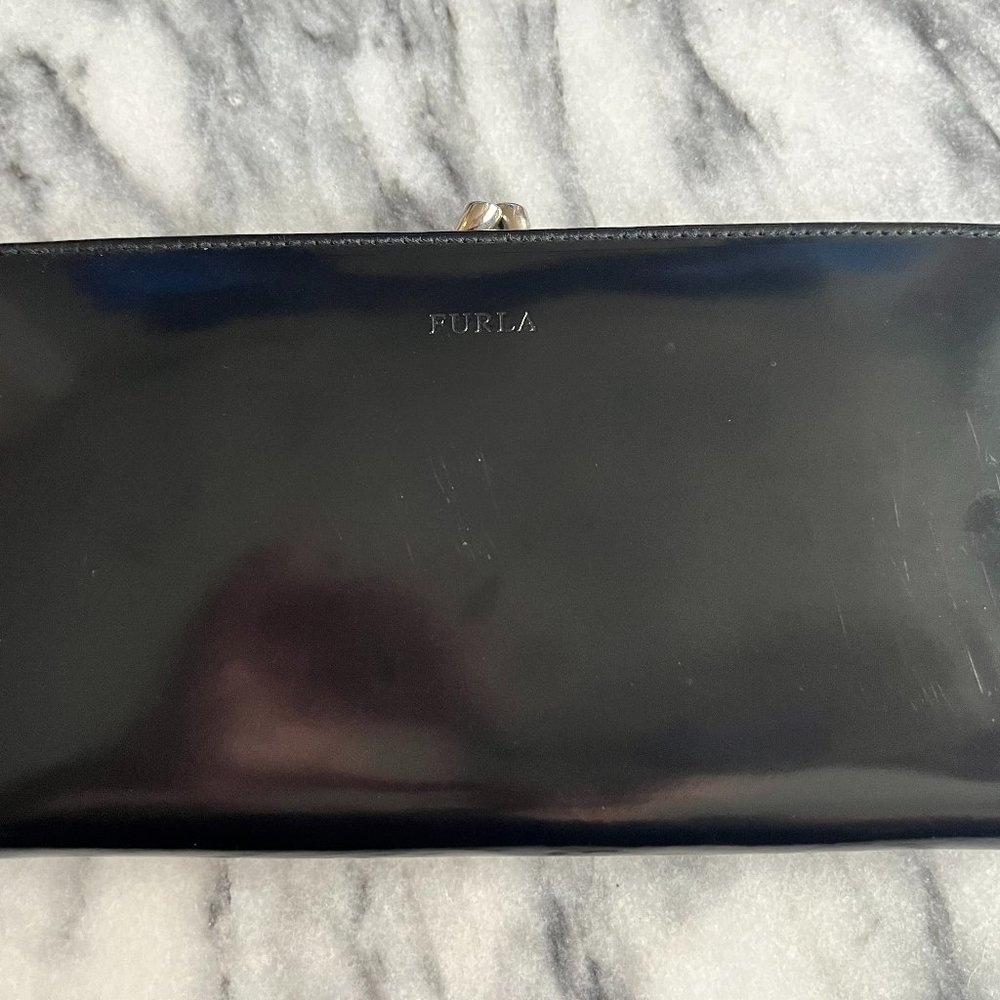 Furla Elegant Black Leather Wallet